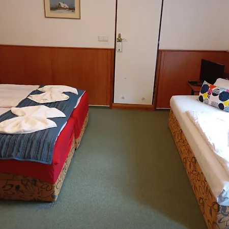 Hotel Mared Dolni Polubny