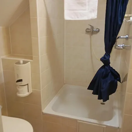 Mared Hotel 3*